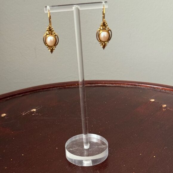 Gold Tone Victorian Style Earrings With Pearls - Picture 10 of 12